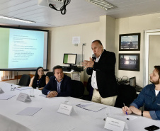 O Conselho Paranaense de Turismo (Cepatur) realizou nesta quarta feira (04), a sua 79° reunião ordinária. O secretário do Desenvolvimento Sustentável e do turismo, Márcio Nunes, presidente do Conselho, enfatizou a importância do órgão e falou sobre as ações que estão acontecendo no Paraná.Foto:SEDEST