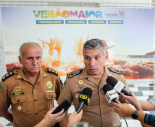 O Governador Carlos Massa Ratinho Junior acompanha nesta quarta-feira (4), o balanço das ações e dos atendimentos feitos durante a temporada Verão Maior 2019/2020, no Litoral e no Interior do Estado. Acompanhado do o secretário da Segurança Pública, Romulo Marinho, coordenador do Verão Maior.   Curitiba, 04/03/2020 - Foto: Geraldo Bubniak/AEN
