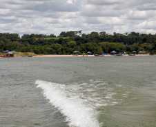 Ilhas, trilhas e praias cristalinas formam as belezas do Rio Paraná.Icaraíma - Foto: Ari Dias/AEN