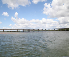 Ilhas, trilhas e praias cristalinas formam as belezas do Rio Paraná.Icaraíma - Foto: Ari Dias/AEN