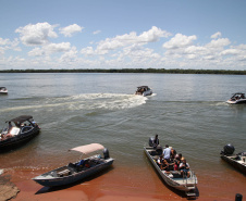 Ilhas, trilhas e praias cristalinas formam as belezas do Rio Paraná. Porto Rico - Foto: Ari Dias/AEN