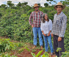 Lodo de esgoto beneficia pequenos agricultores no Paraná. Foto:Sanepar