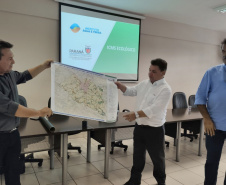 A Secretaria do Desenvolvimento Sustentável e do Turismo e o Instituto Água e Terra promoveram nessa quinta e sexta-feira (05 e 06), em Cornélio Procópio e Arapongas, o evento Caravana do ICMS Ecológico. O objetivo dos encontros foi apresentar aos municípios como funcionam os cálculos do ICMS Ecológico por biodiversidade e por mananciais, quais são os benefícios que este instrumento pode gerar aos municípios, os critérios para participar e as metodologias utilizadas nos cálculos. Foto:SEDEST