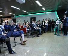 O Grupo Heineken confirmou novos investimentos no Paraná. Em cerimônia com o governador Carlos Massa Ratinho Junior, nesta quarta-feira (11), na sede da indústria, em Ponta Grossa, a cervejaria anunciou que vai destinar R$ 865 milhões até 2021 para a ampliação da produção da planta, concentrada em rótulos como Heineken e Amstel. Serão 600 novos empregos entre diretos e indiretos. O empreendimento tem o apoio do Governo do Estado por meio do Programa Paraná Competitivo.