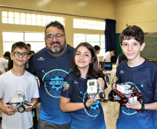 Oficina de robótica alia tecnologia e habilidades sociais. Foto:SEED