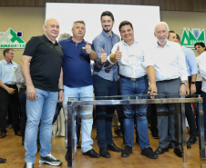 O Governo do Estado destina R$ 13,6 milhões para 21 municípios da Região Sudoeste do Paraná. Os recursos são para a execução de obras estruturantes e novos investimentos na área da saúde. O anúncio foi feito pelo vice-governador Darci Piana nesta sexta-feira (13), dentro da agenda de transferência da sede do governo para Francisco Beltrão.