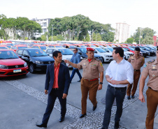 A entrega é parte de um amplo pacote de novos veículos, que atendem a Polícia Militar, a Polícia Civil e o Corpo de Bombeiros. Nesse momento, no entanto, eles vão apoiar ações em conjunto com a sociedade civil para conter a circulação do novo coronavírus (Covid-19).
