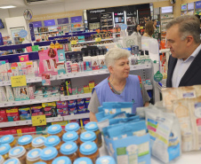 
Procon-PR notifica estabelecimentos por preços abusivos nas compras de álcool em gel e máscaras . Foto:SEJUF