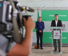 O governador Carlos Massa Ratinho Junior em pronunciamento nesta quinta-feira (26/03), para apresentar a estrutura hospitalar que o Paraná dispõe para enfrentamento ao novo coronavírus, além de uma solução tecnológica para acompanhar pessoas com sintomas da Covid-19.  Curitiba, 26/03/2020 - Foto: Geraldo Bubniak/AEN