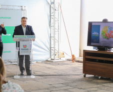 O governador Carlos Massa Ratinho Junior em pronunciamento nesta quinta-feira (26/03), para apresentar a estrutura hospitalar que o Paraná dispõe para enfrentamento ao novo coronavírus, além de uma solução tecnológica para acompanhar pessoas com sintomas da Covid-19.  Curitiba, 26/03/2020 - Foto: Geraldo Bubniak/AEN