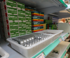 A Secretaria de Estado da Saúde publicou edital de chamamento emergencial
para selecionar 35 estudantes para atividades nas unidades da rede estadual
que apresentam maior fluxo de usuários cadastrados. Foto: Geraldo Bubniak/AEN