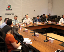  Governadores dos estados que forma o Consórcio de Integração Sul e Sudeste (Cosud) se reuniram nesta quinta-feira (02/04), por meio de videoconferência, para debater questões de saúde e impactos econômicos provocados pela pandemia do novo coronavírus.

Foto: Ari Dias/AEN