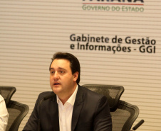 O governador Carlos Massa Ratinho Junior participou nesta quarta-feira (8) de uma videoconferência com presidentes de entidades sindicais estaduais e nacionais. O encontro serviu para estreitar o diálogo com as lideranças dos trabalhadores e teve como objetivo primordial a defesa dos empregos diante dos reflexos econômicos gerados pela pandemia do novo coronavírus. Foto: Ari Dias/AEN