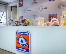 A entrega de 500 máscaras do modelo Face Shield, 200 litros de álcool glicerinado e 150 quilos de álcool em gel foi feita pelo superintendente Aldo Bona ao coordenador da Defesa Civil, tenente-coronel Fernando Schunig. A entrega foi acompanhada pela primeira-dama e presidente do Conselho de Ação Solidária, Luciana Saito Massa, e pela Superintendente Geral de Ação Solidária, Jeslayne Valente.