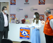 A entrega de 500 máscaras do modelo Face Shield, 200 litros de álcool glicerinado e 150 quilos de álcool em gel foi feita pelo superintendente Aldo Bona ao coordenador da Defesa Civil, tenente-coronel Fernando Schunig. A entrega foi acompanhada pela primeira-dama e presidente do Conselho de Ação Solidária, Luciana Saito Massa, e pela Superintendente Geral de Ação Solidária, Jeslayne Valente.