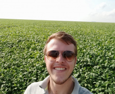 – O caso do engenheiro agrônomo Gustavo Czelusniak, de 24 anos, representa a maioria das situações das pessoas contaminadas pelo novo coronavírus, em que os sintomas da doença se confundem com o de uma síndrome gripal leve, sem maiores problemas.Foto: Gustavo Czelusniak/Arquivo pessoal