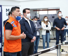 O governador Carlos Massa Ratinho Junior esteve nesta quinta-feira (23) no Hospital Regional Universitário dos Campos Gerais, em Ponta Grossa, e anunciou o repasse de mais de R$ 28 milhões para ações de combate ao novo coronavírus na região.