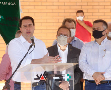 O governador Carlos Massa Ratinho Junior confirmou nesta sexta-feira (24) a contratação de 108 novos leitos para o Hospital Universitário de Maringá. O investimento é de R$ 15,3 milhões, sendo R$ 7,8 milhões para custeio para os próximos seis meses e R$ 7,5 milhões em equipamentos, mobília e insumos médicos.Foto: Gilson Abreu/AEN