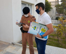 Blitz educativa aborda violência doméstica em condomínios. Foto:SEJUF