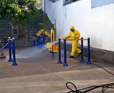 Sanepar faz desinfecção contra coronavírus em Cornélio Procópio. Foto: Sanepar