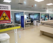 Em dois meses, Paraná registra 1.906 casos e 113 óbitos. Neste período, o Governo do Estado atuou para promover avanços em ações de prevenção, estrutura para atendimento da população e para agilizar diagnósticos.Foto: Ari Dias/AEN