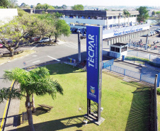 O Instituto de Biologia Molecular do Paraná (IBMP) completou nesta semana a marca de 1 milhão de testes produzidos para o Ministério da Saúde para o diagnóstico da Covid-19. Foto: Tecpar