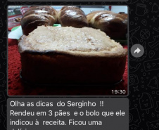 Empregados da Celepar ajudam população a usar tecnologias. Imagem: Celepar