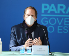 O Governo do Estado realiza coletiva de imprensa com representantes da Secretaria de Desenvolvimento Sustentável e Turismo, Instituto Água e Terra, Sanepar, Copel e Simepar para apresentar um balanço da situação hídrica do Paraná e novas ações para enfrentamento do período de estiagem. Na foto o diretor de Meio Ambiente da Sanepar, Julio Gonchorosky.Curitiba - 27/05/2020 - Foto: Geraldo Bubniak/AEN