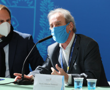 O Governo do Estado realiza coletiva de imprensa com representantes da Secretaria de Desenvolvimento Sustentável e Turismo, Instituto Água e Terra, Sanepar, Copel e Simepar para apresentar um balanço da situação hídrica do Paraná e novas ações para enfrentamento do período de estiagem. Na foto o diretor de Operacoes da Sanepar, Paulo Alberto Dedavid.Curitiba - 27/05/2020 - Foto: Geraldo Bubniak/AEN