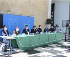 O Governo do Estado realiza coletiva de imprensa com representantes da Secretaria de Desenvolvimento Sustentável e Turismo, Instituto Água e Terra, Sanepar, Copel e Simepar para apresentar um balanço da situação hídrica do Paraná e novas ações para enfrentamento do período de estiagem. Curitiba - 27/05/2020 - Foto: Geraldo Bubniak/AEN