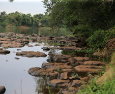 Rio Ivaí entre as cidades de Floresta e Engenheiro Beltrão .   12/05/2020 -  Foto: Geraldo Bubniak/AEN
