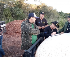 Operação fiscaliza pesca ilegal no Rio Ivaí. Foto:SEDEST