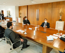 O Paraná recebeu 400 mil máscaras cirúrgicas do Escritório Econômico e Cultural de Taipei no Brasil, organização que representa os interesses de Taiwan no País