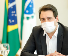 O Paraná recebeu 400 mil máscaras cirúrgicas do Escritório Econômico e Cultural de Taipei no Brasil, organização que representa os interesses de Taiwan no País