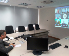 Os secretários da Saúde, Beto Preto, e da Agricultura e do Abastecimento, Norberto Ortigara, participaram nesta terça-feira (16) de uma reunião online com representantes do setor da agropecuária para tratar de ações de enfrentamento à Covid-19 relacionados aos funcionários de frigoríficos. Participaram mais de 100 pessoas ligadas a entidades agropecuárias e à saúde ocupacional. Foto:SESA