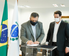 O Governo do Estado autorizou o início das obras de ampliação da sede do Consórcio Intermunicipal de Saúde do Vale do Ivaí e Região (Cisvir), que é um Centro de Especialidades Médicas. 