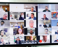O governador Carlos Massa Ratinho Junior se reuniu virtualmente com os secretários estaduais nesta quarta-feira (17) e reforçou a orientação de manter a política de rigidez sobre os gastos públicos e as formas mais transparentes de contratação de obras, serviços e materiais.