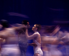 Balé Teatro Guaíra oferece oficinas virtuais de dança para crianças, jovens e melhor idade. Foto:CCTG