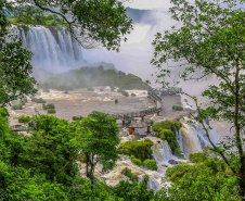 O Paraná está preparando um plano de retomada do setor turístico do Estado. O projeto leva em conta experiências postas em prática por outros países que já passaram pelo auge da pandemia do novo coronavírus e que estão, aos poucos, retomando as atividades até então suspensas. Foto: Jaelson Lucas/AEN