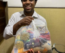 Governo distribui cestas básicas no Dia Mundial do Refugiado. Foto:SEJUF