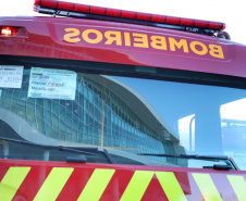 O Governo do Estado reforçou a estrutura do Corpo de Bombeiros do Paraná com a aquisição de 34 novos veículos e seis aparelhos desencarceradores. 
A entrega dos equipamentos foi feita nesta quarta-feira (24) pelo governador Carlos Massa Ratinho Junior em cerimônia simbólica no Palácio Iguaçu. 