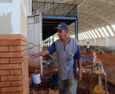 Praça remodelada, feira gastronômica em local coberto, rua revitalizada com mais segurança para motoristas e pedestres e uma escola nova voltada para o ensino médio