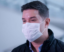 O Governo do Estado instala nesta sexta-feira (26) o Comitê de Planejamento de Retorno às Aulas Pós-pandemia, que vai estabelecer um plano único de volta às aulas presenciais em todo Paraná. O comitê terá a participação de todos os setores representativos da educação no Estado, tanto da rede pública quanto particular, e das secretarias estaduais da Educação, Saúde, Casa Civil e Planejamento. Foto: Guilherme Flores/Casa Civil