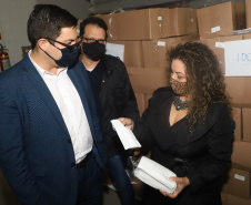 
Secretaria da Justiça destina mais um milhão de EPI’s para áreas prioritárias de 125 municípios do Paraná
 . Foto:SEJUF