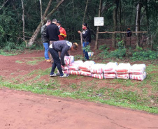Defesa Civil Estadual apoia FUNAI na entrega de cestas básicas em aldeias indígenas no Paraná. Foto:Defesa Civil