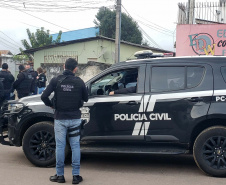 PCPR prende envolvidos com tráfico de drogas e homicídios no Parolin
. Foto:PCPR