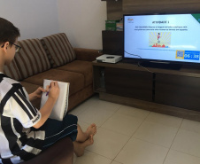 Levantamento nacional mostra acesso ao ensino on-line chega a 99% dos alunos paranaenses
. Foto:SEED