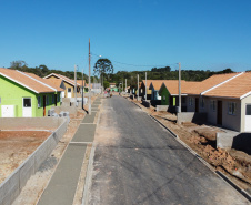 Requalificacao Urbana Reboucas - Vila Facao -  53 casas populares que estão sendo construídas pelo Governo do Paraná em Rebouças  -  Foto: Geraldo Bubniak/AEN