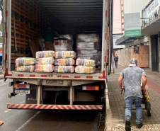 Governo distribui 20 mil cestas básicas às famílias de pessoas com deficiência em vulnerabilidade social no Paraná
. Foto:SEJUF