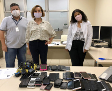 Campanha arrecada mais de 100 celulares para alunos com dificuldade de acesso às ferramentas on-line. Foto:SEED